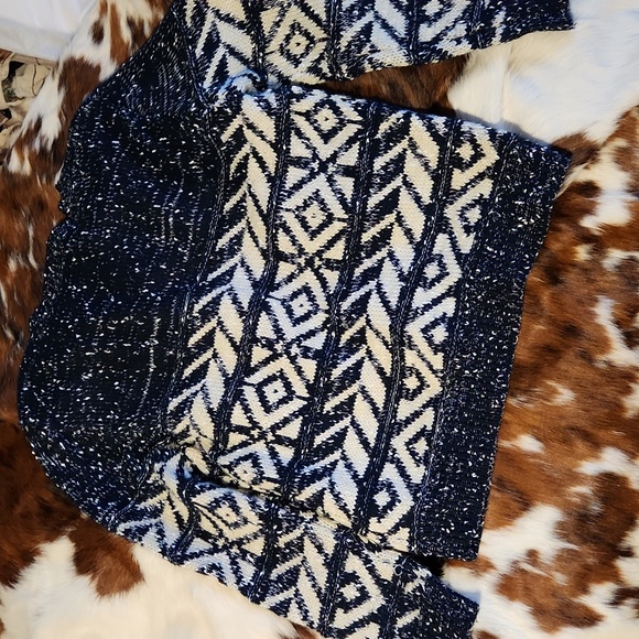 Cliche Sweater Sz XL - Picture 5 of 5